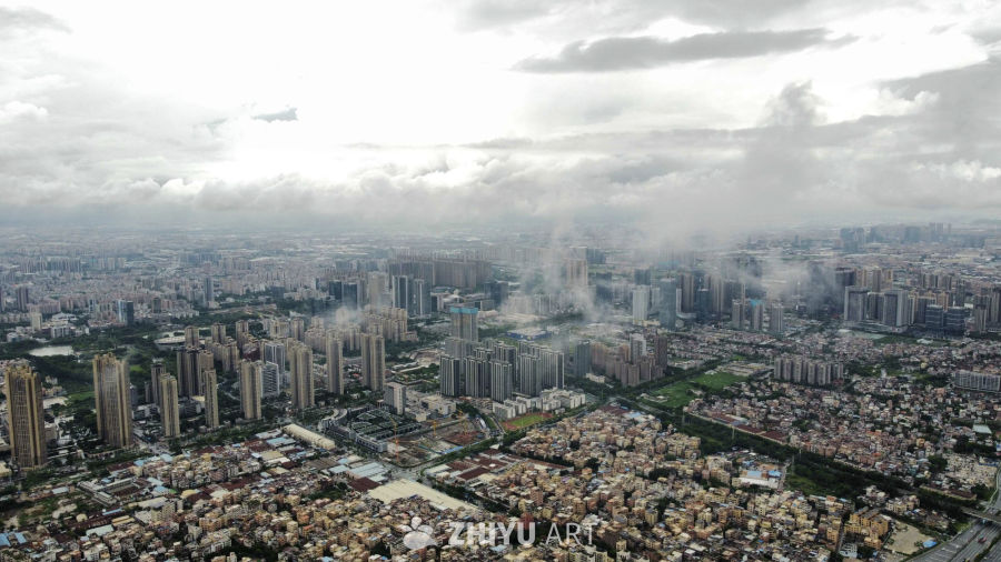 城市天际线：高楼林立的现代都市