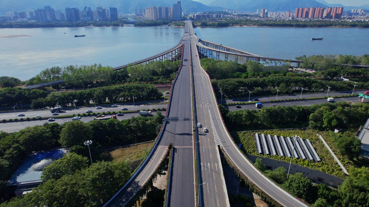 航拍福州橘园洲大桥景观 4
