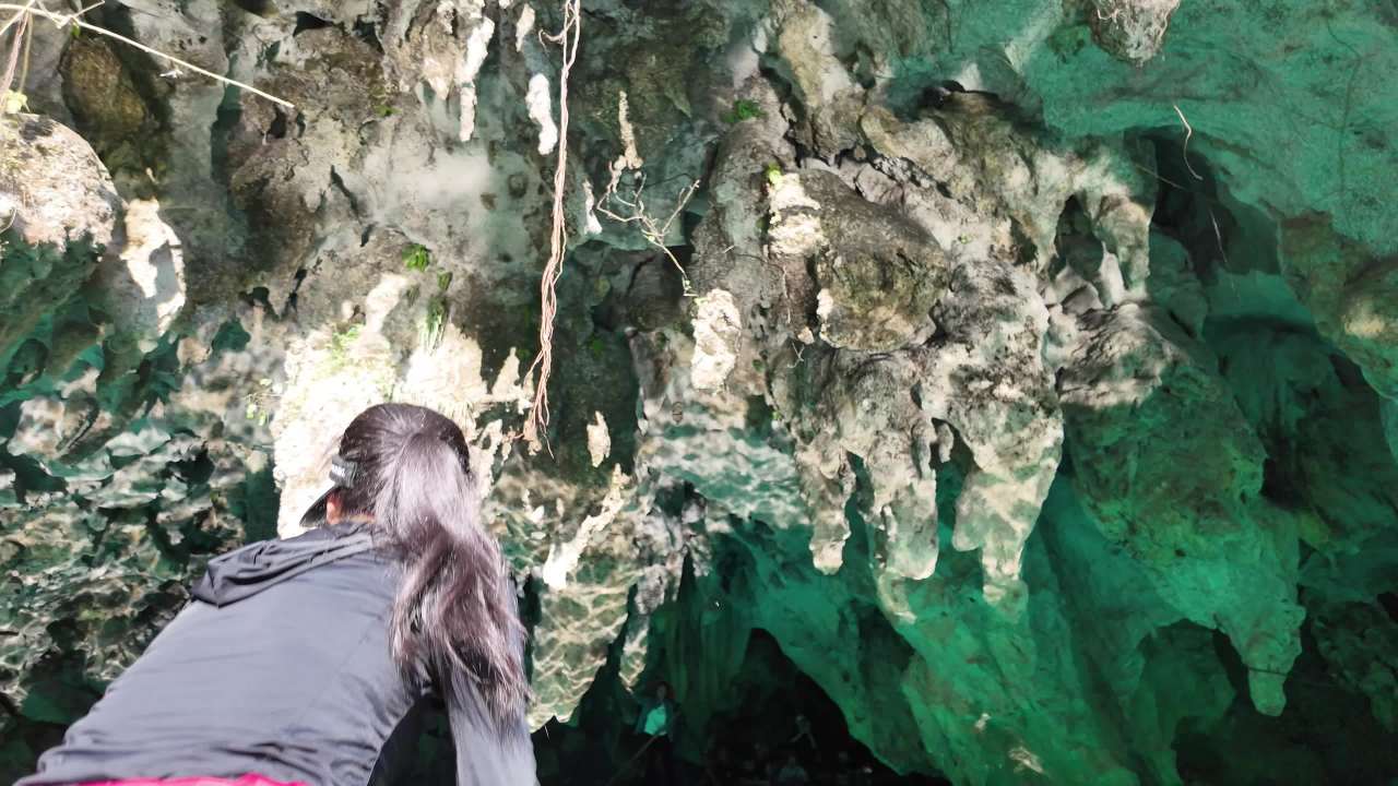 溶洞天窗 32