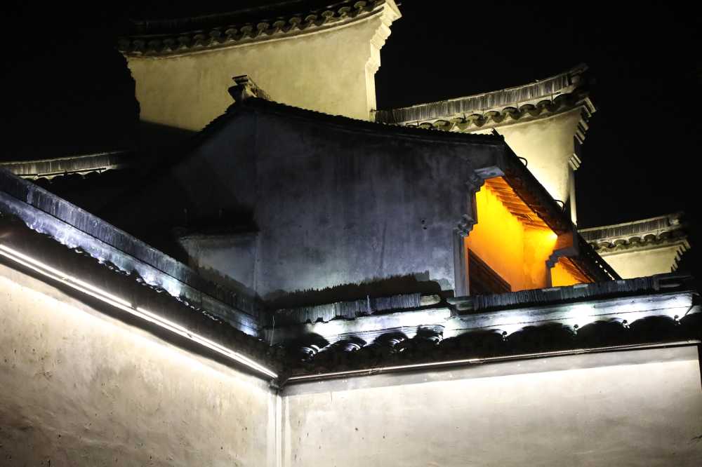 屋檐