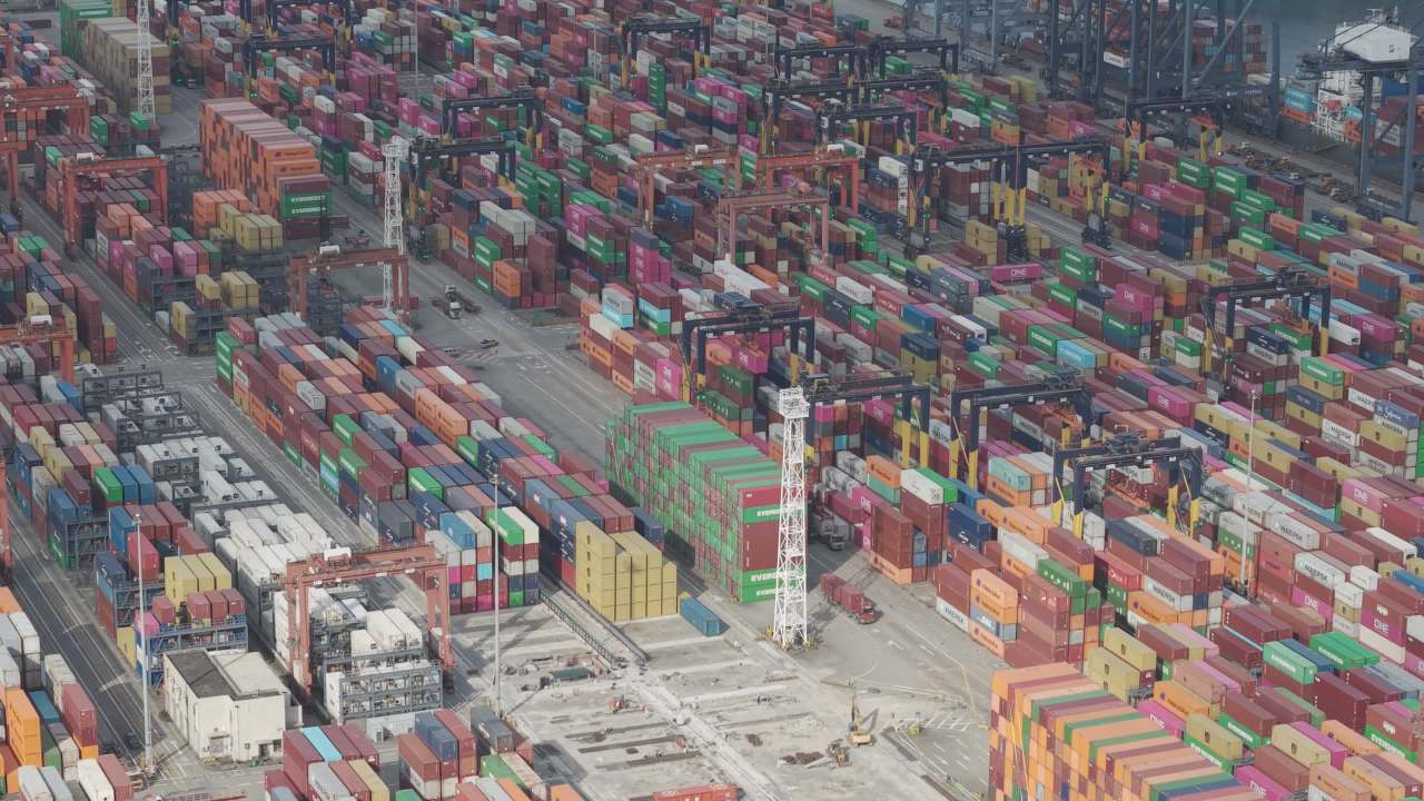 维港 33