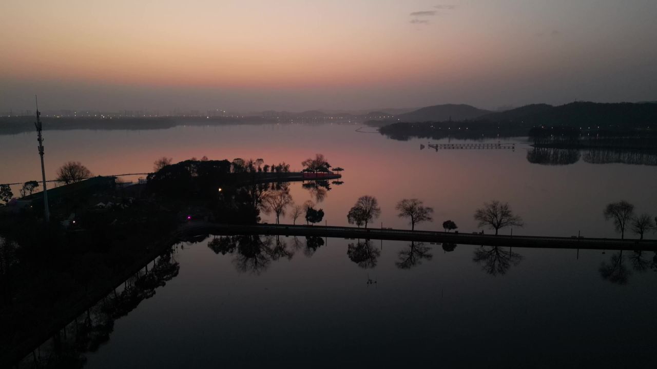 武汉东湖日出朝霞航拍素材