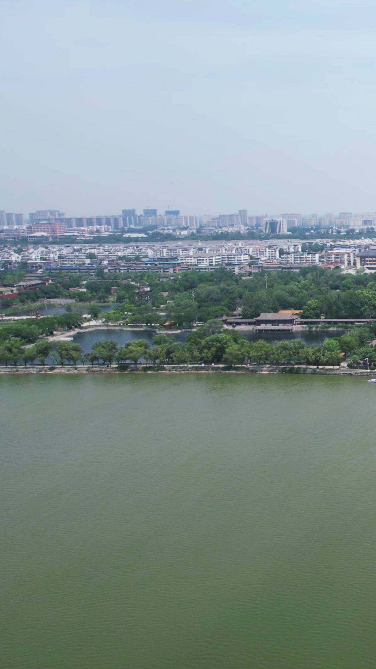 河南开封城市风光竖屏航拍 