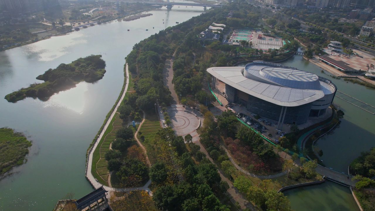 航拍福清龙江公园景观