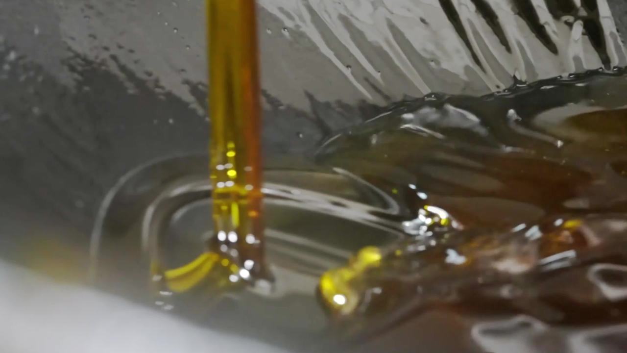 熬制辣椒油 食品调味品