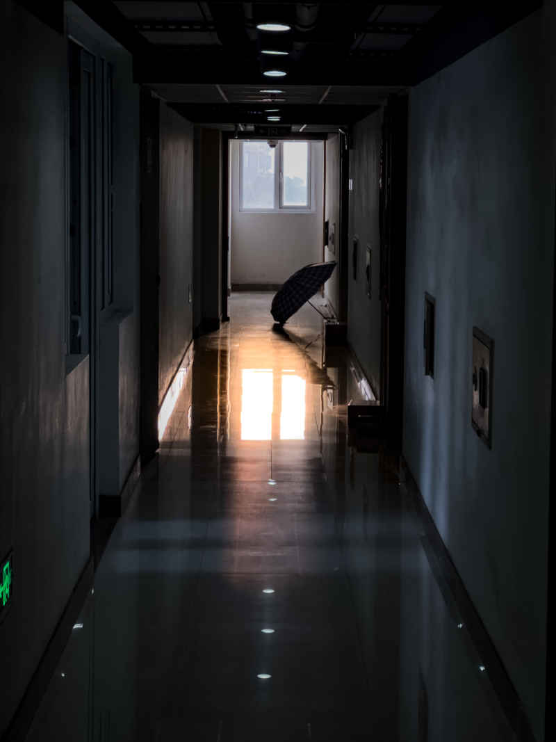 楼道剪影