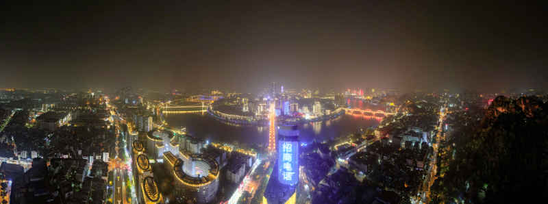 广西柳州城市夜景灯光航拍全景图 
