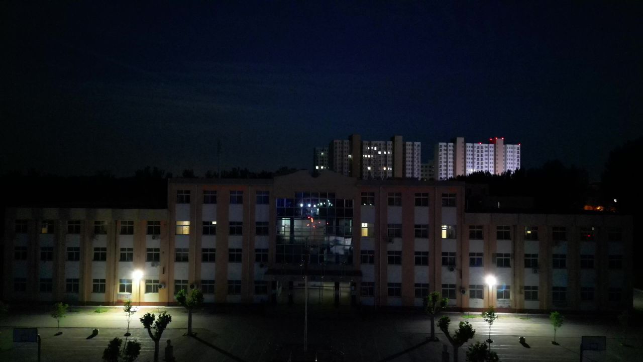 学校