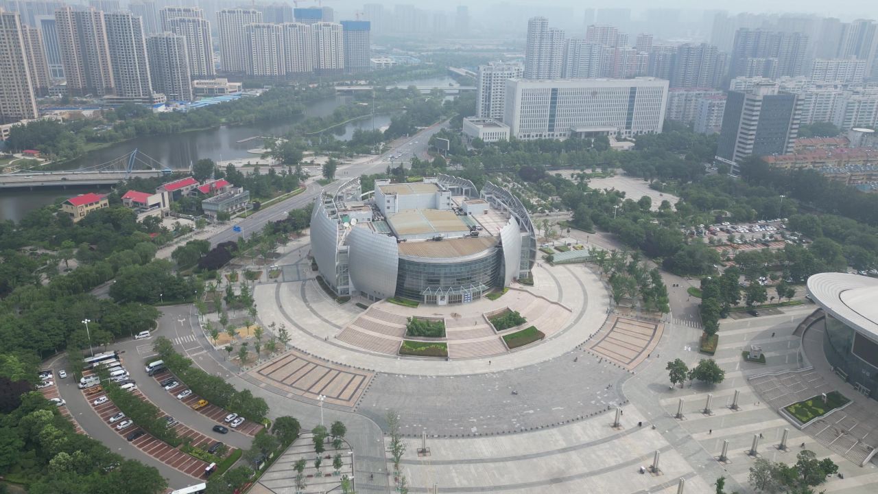  航拍山东菏泽牡丹广场菏泽大剧院2