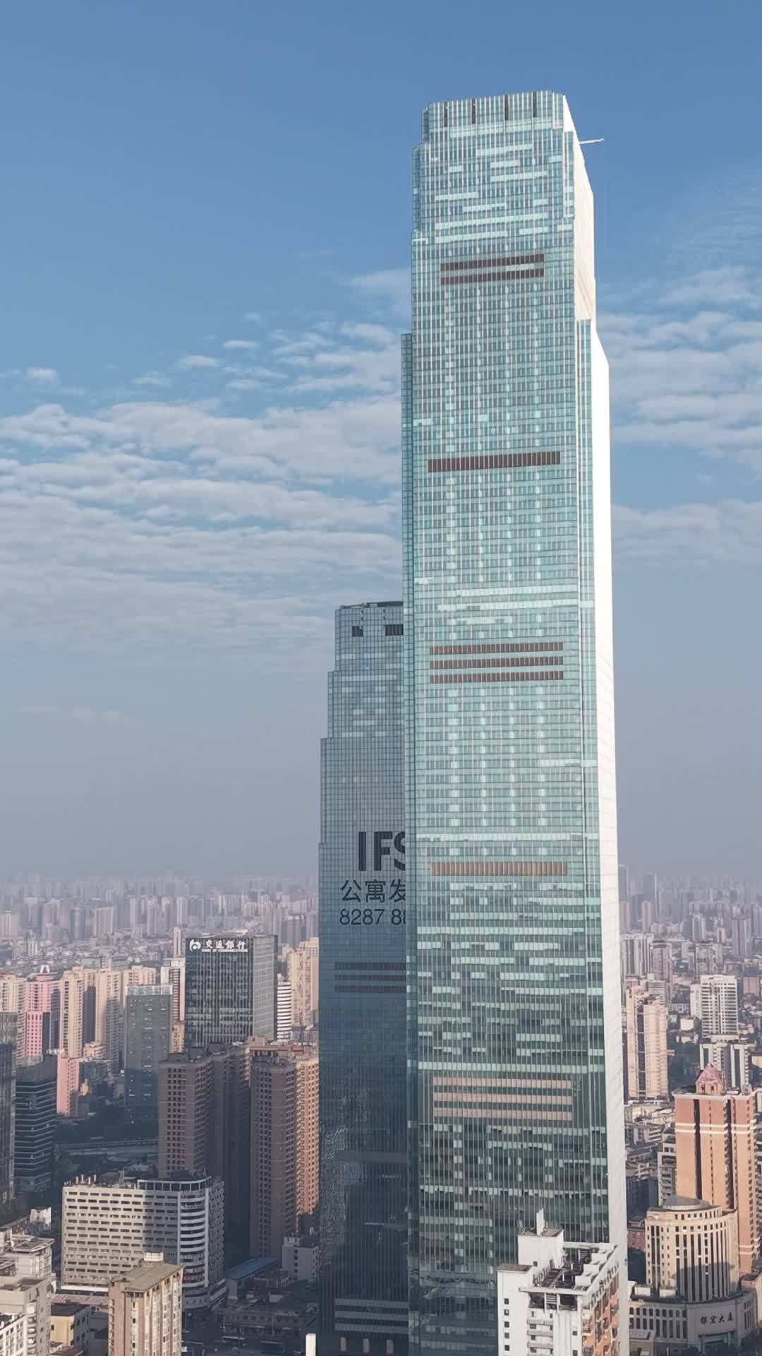成都IFS双子塔全景