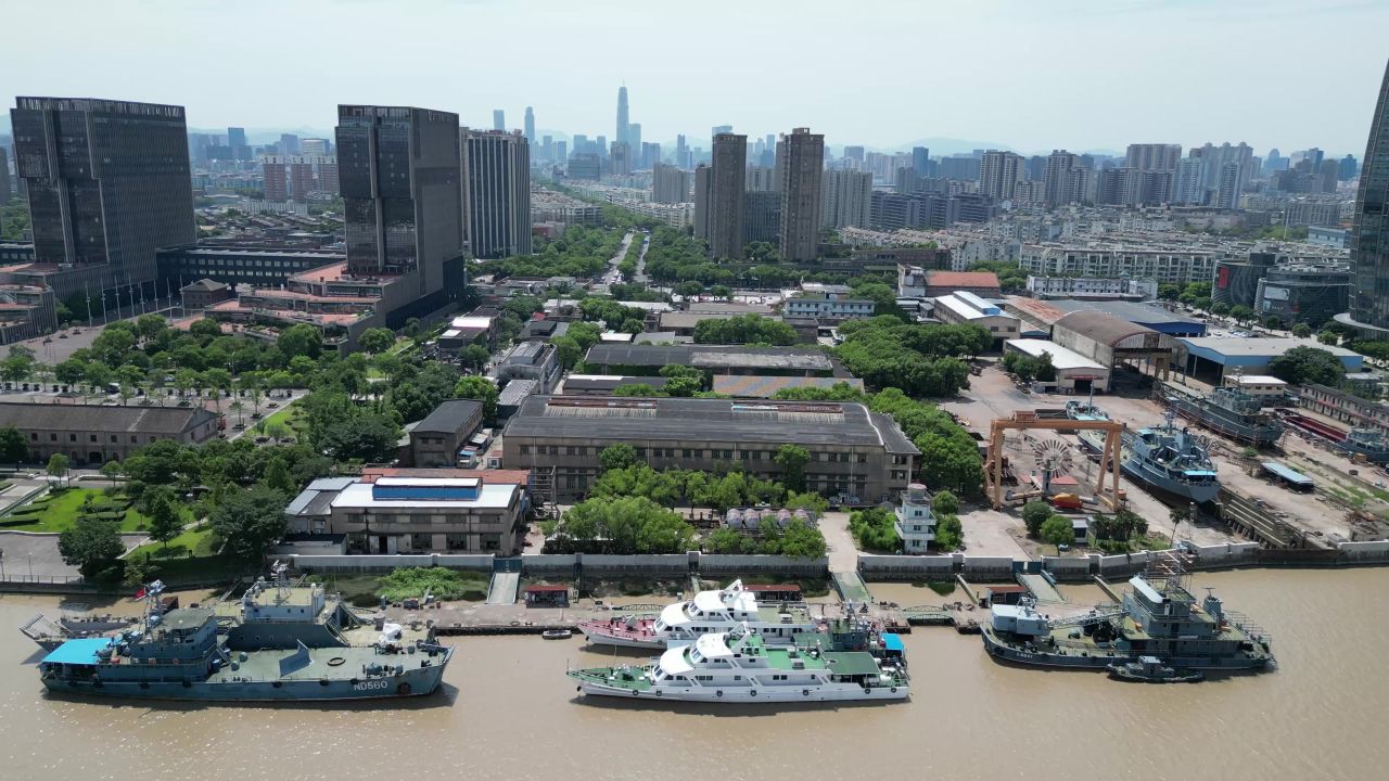  航拍浙江宁波明江船厂