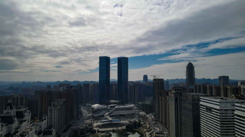 贵州贵阳城市风光航拍图 