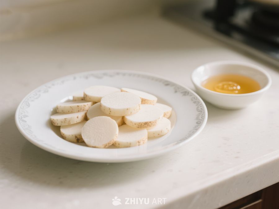 切片山药与小碟调料 323