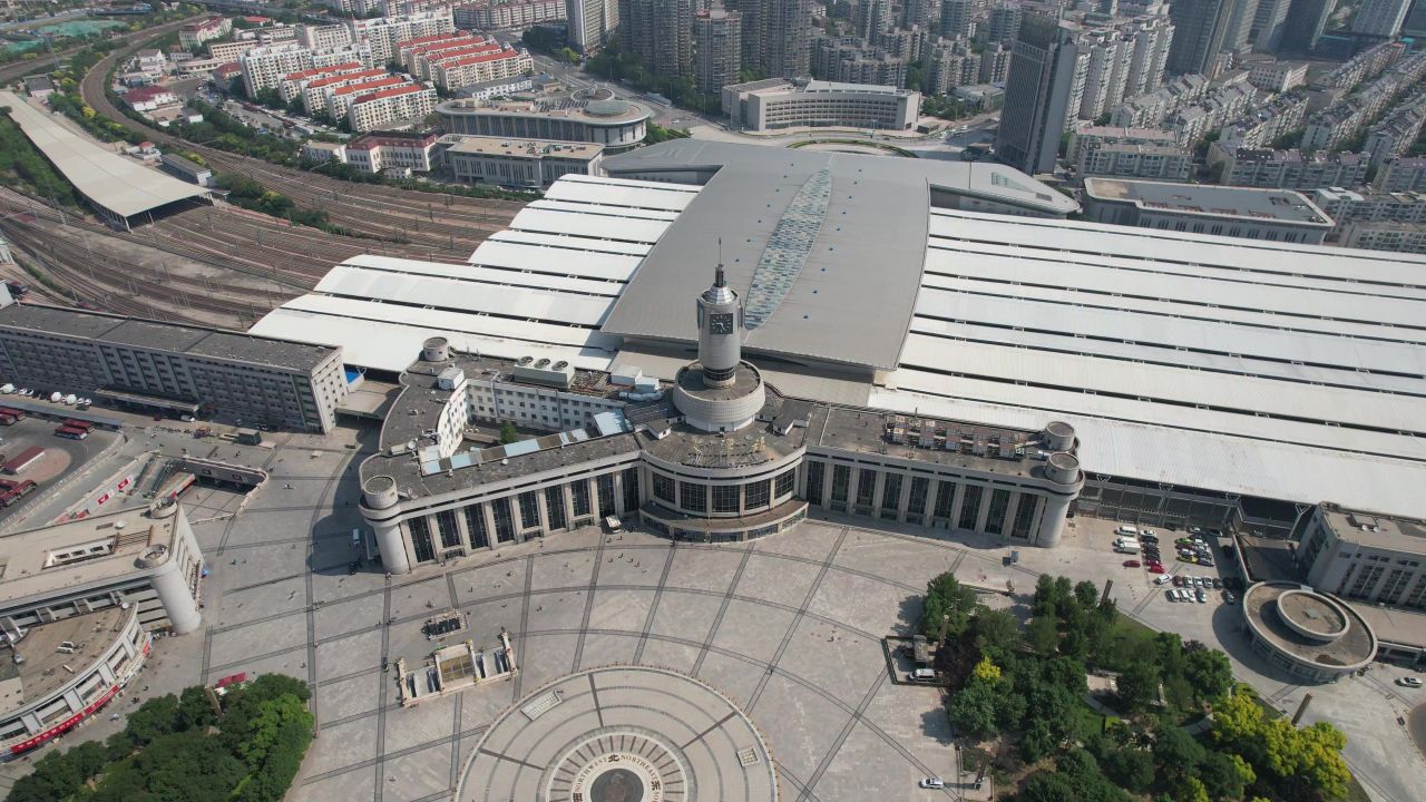 天津火车站地标建筑航拍 