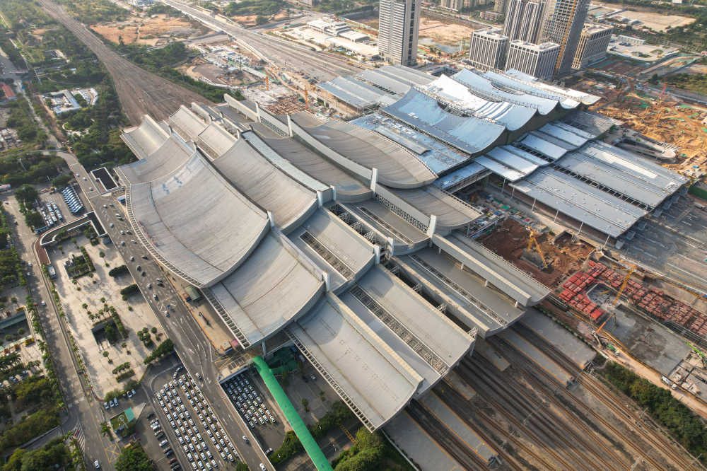 航拍厦门北站建筑景观