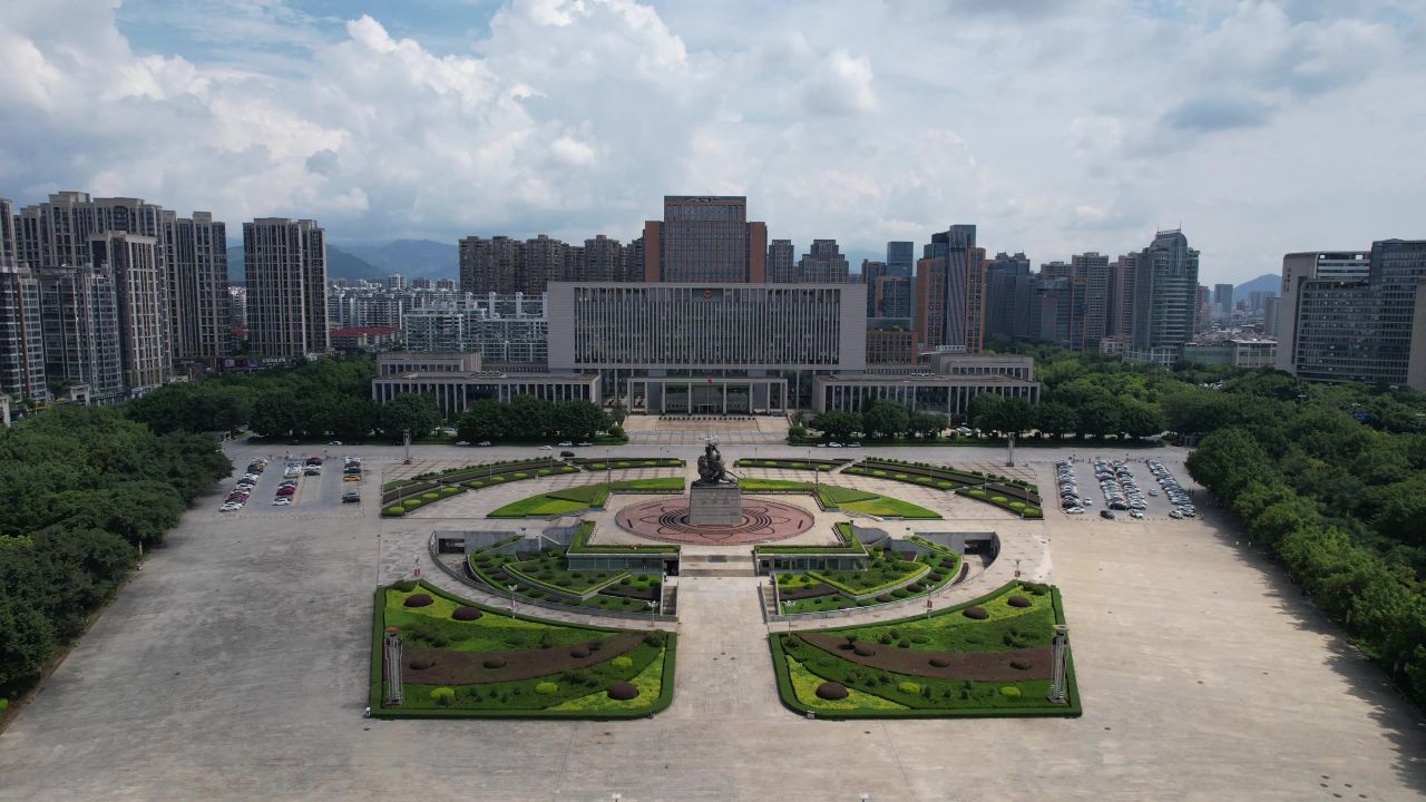 福建龙岩市政府航拍 