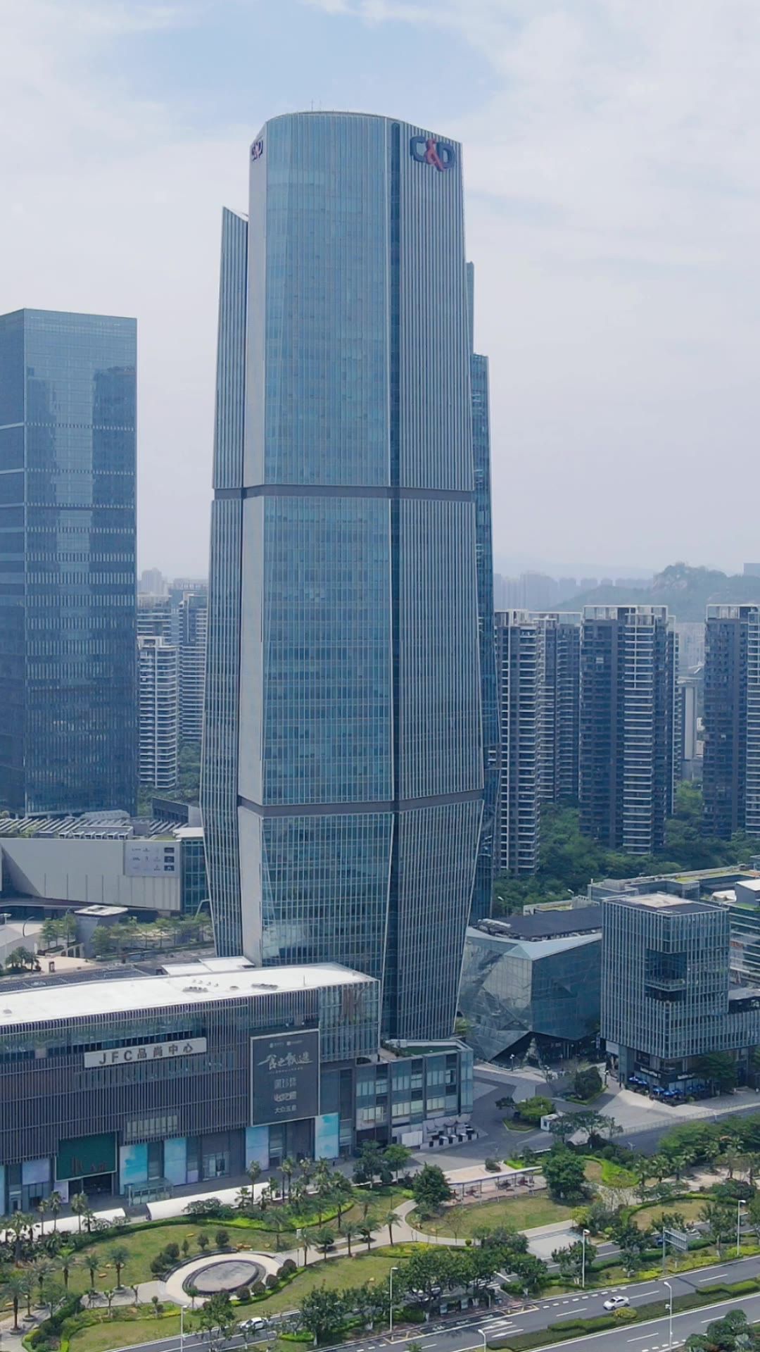 城市航拍福建厦门CBD竖屏
