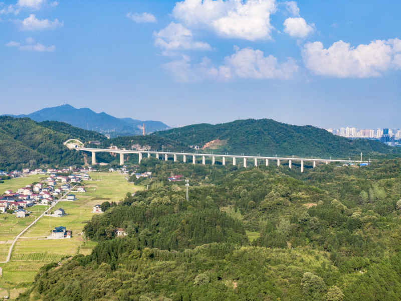 秋收后美丽乡村田园风光