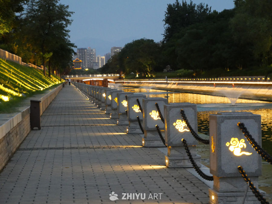 西安护城河夜景