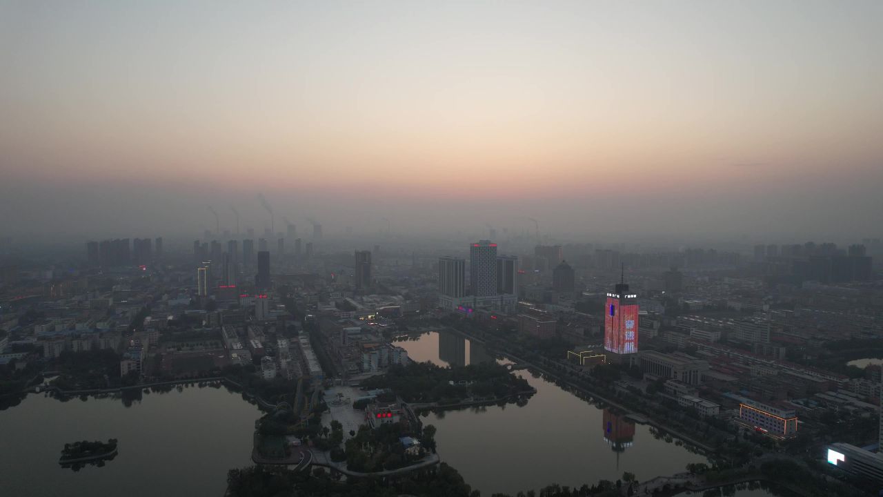 城市日落晚霞夕阳自然风光航拍  