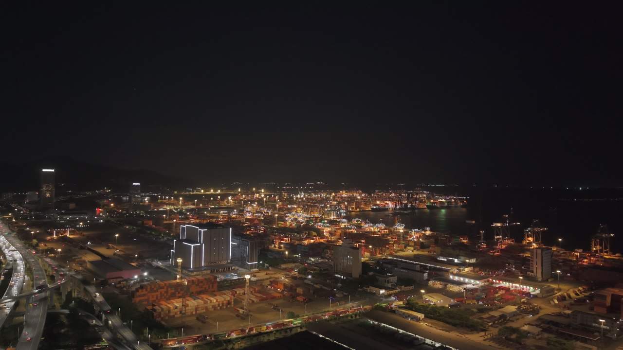 维港 79