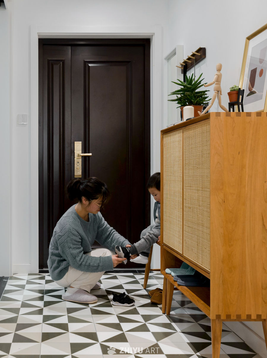 温馨的家：母子互动时刻