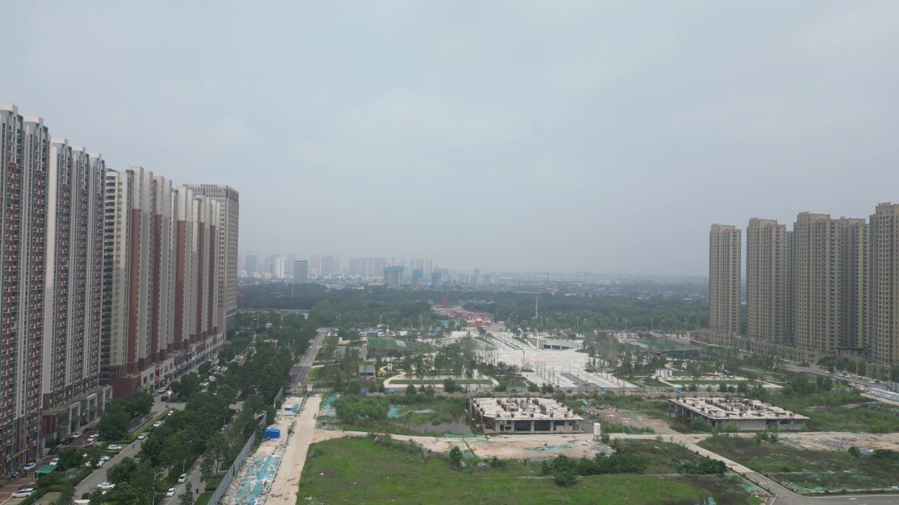  航拍山东菏泽人民广场