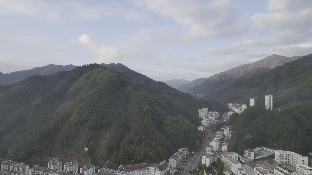 航拍黄山汤口镇 2