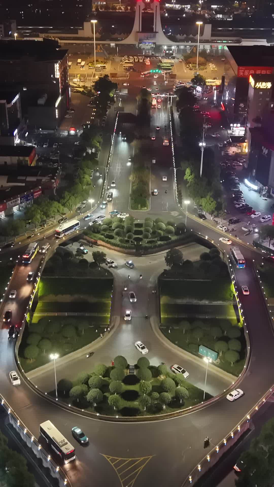 夜间城市的脉动