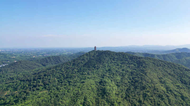 航拍湖北襄阳古隆中景区腾龙阁