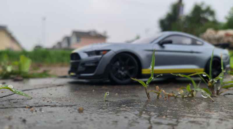 车