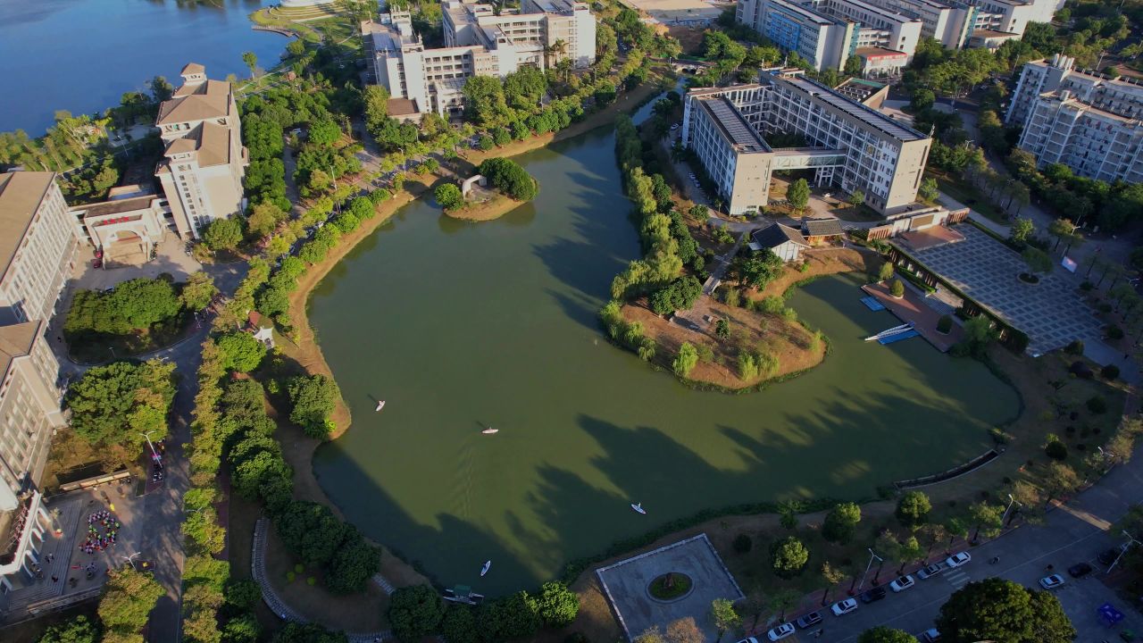 航拍福建理工大学景观 9