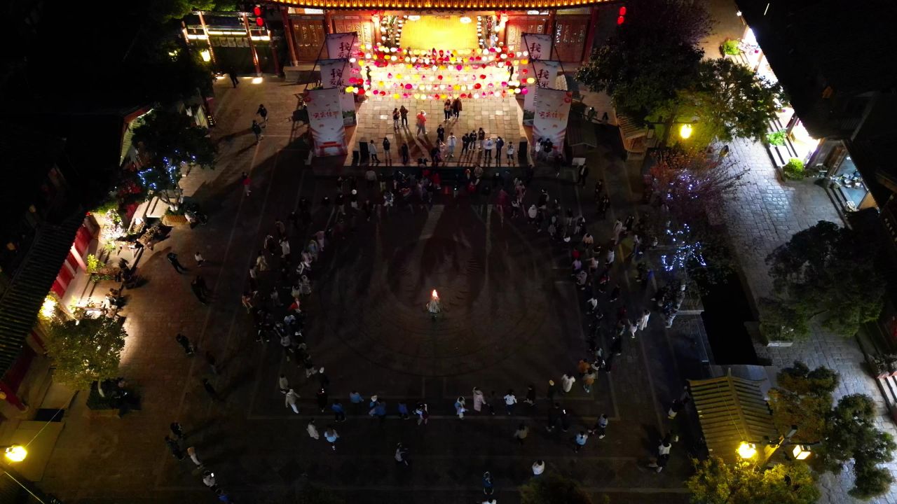 航拍云南立交束河古镇四方听音