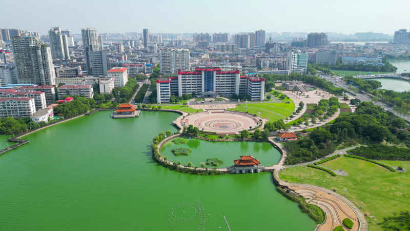 航拍湖北鄂州市人民政府