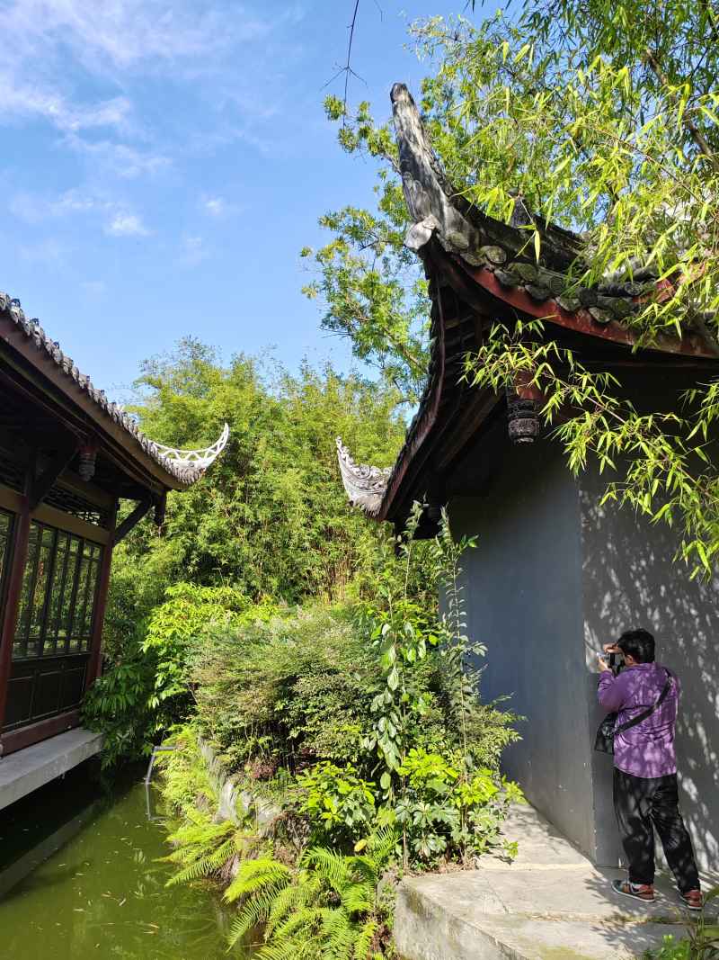 屋檐