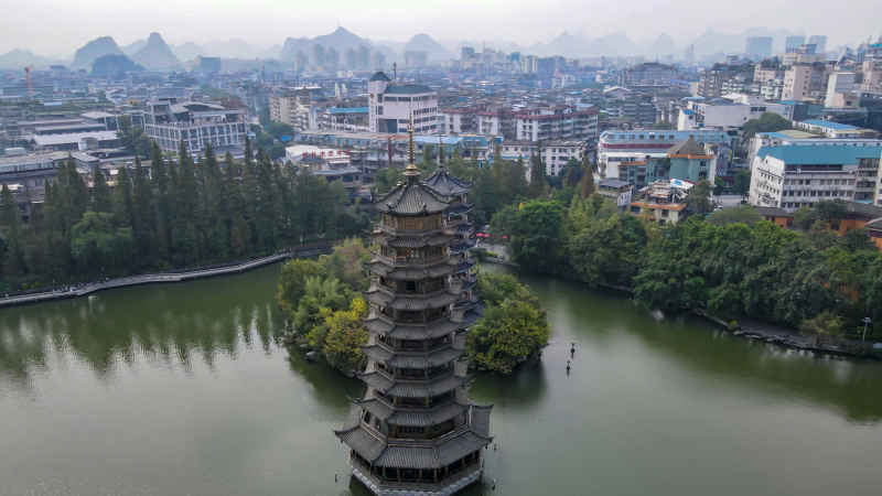 广西桂林日月双塔航拍  
