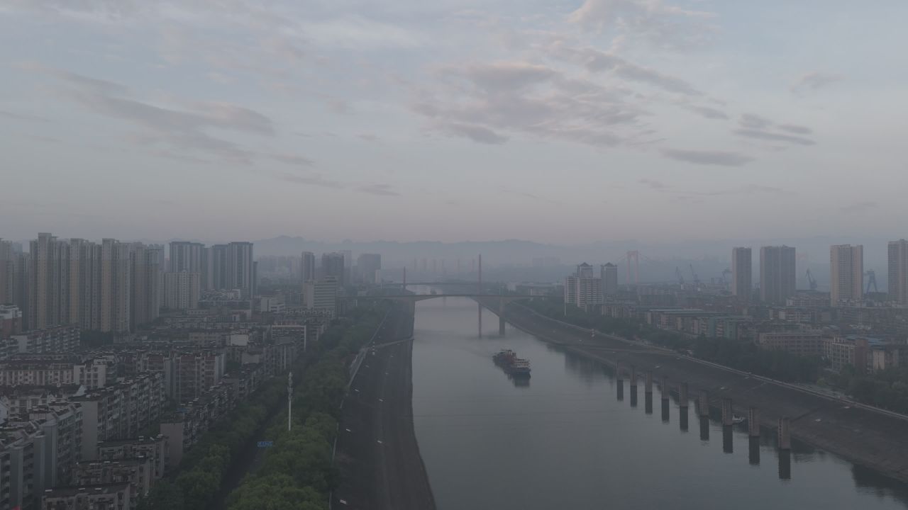 宜昌朝霞 1