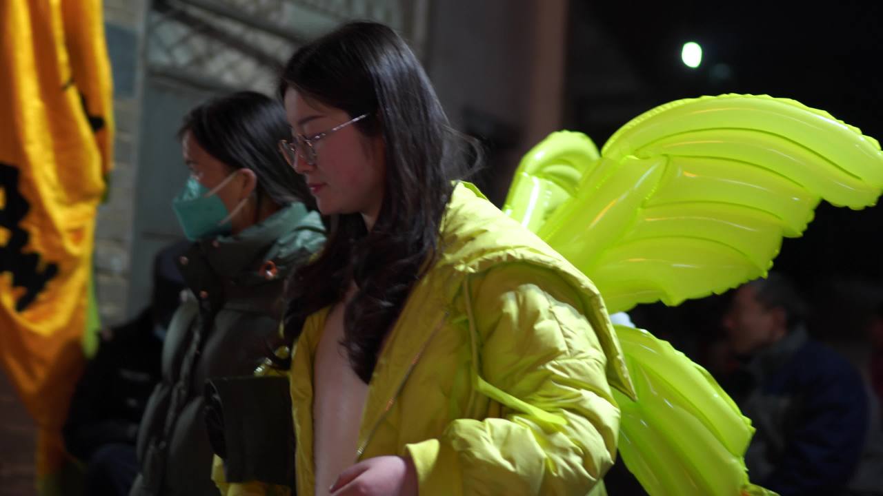 夜市中的奇幻之旅