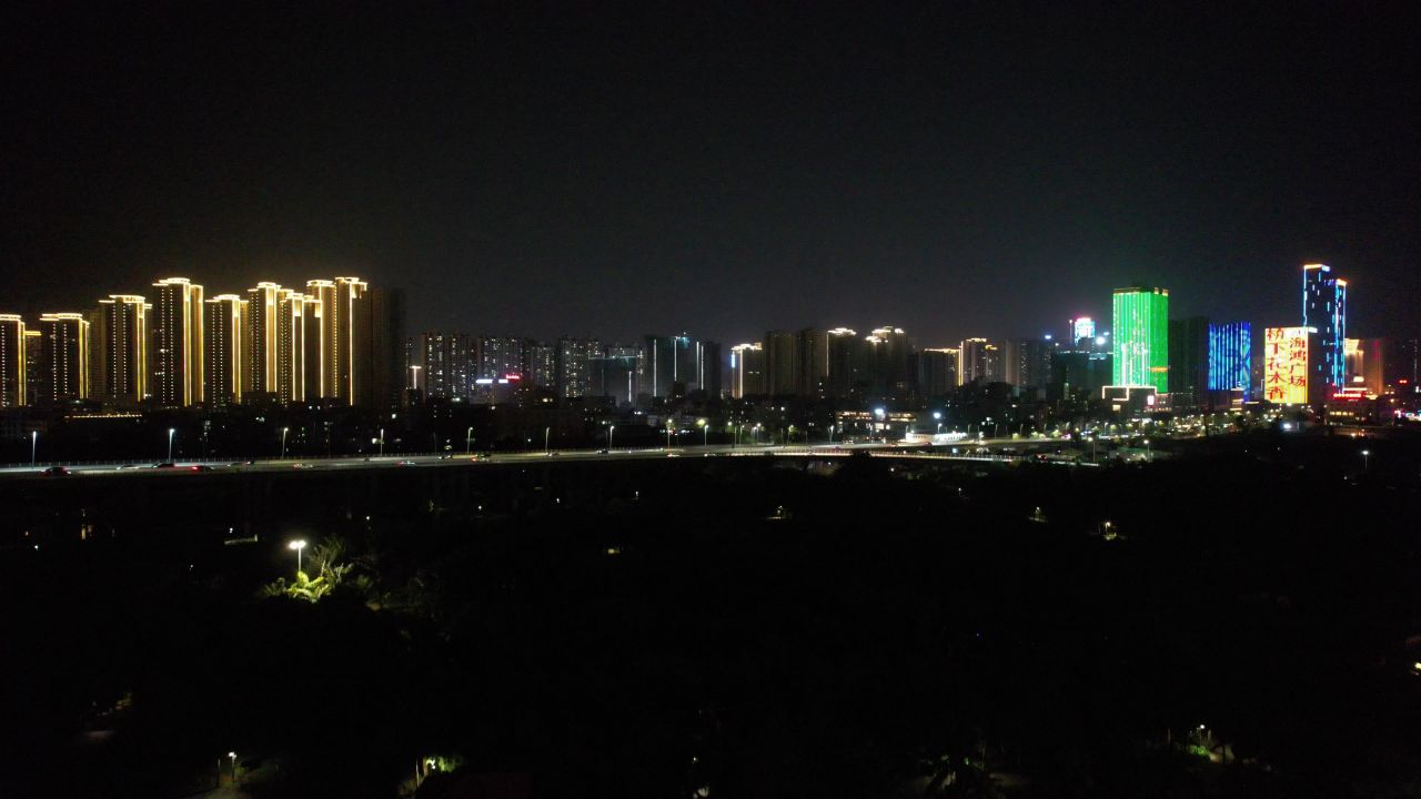 广东湛江城市夜景灯光交通航拍