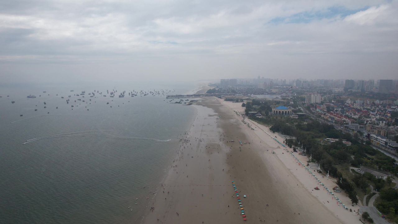 大海海洋沙滩广西北海银滩航拍
