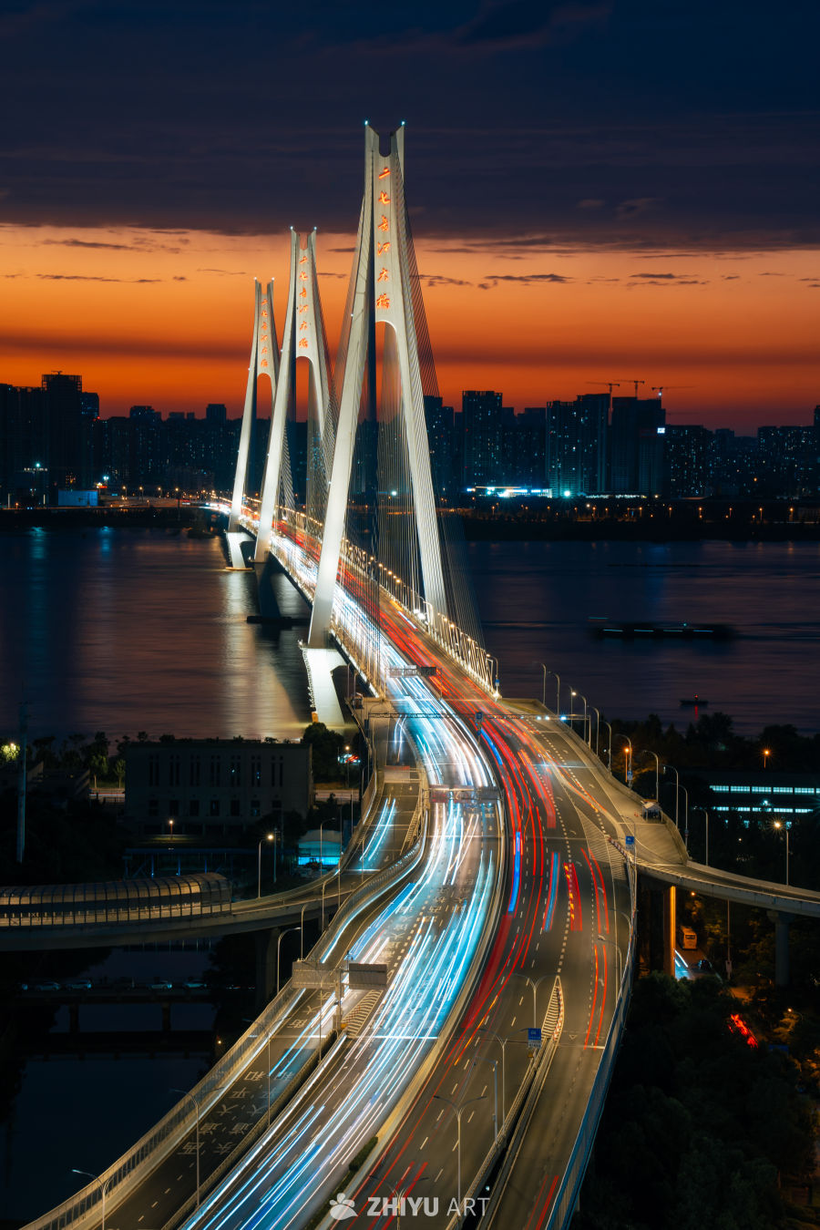 武汉二七长江大桥