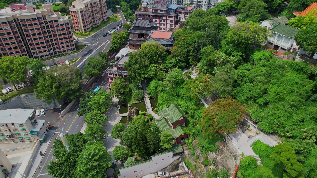 航拍厦门鸿山寺