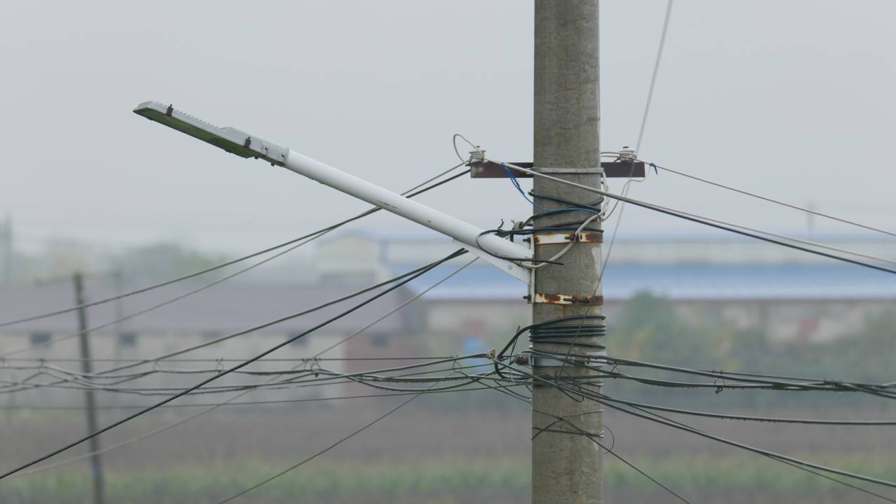 阴天下雨水滴雨滴天气 23