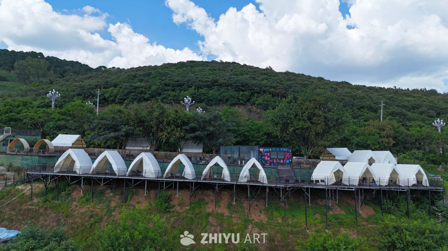 山间露营地