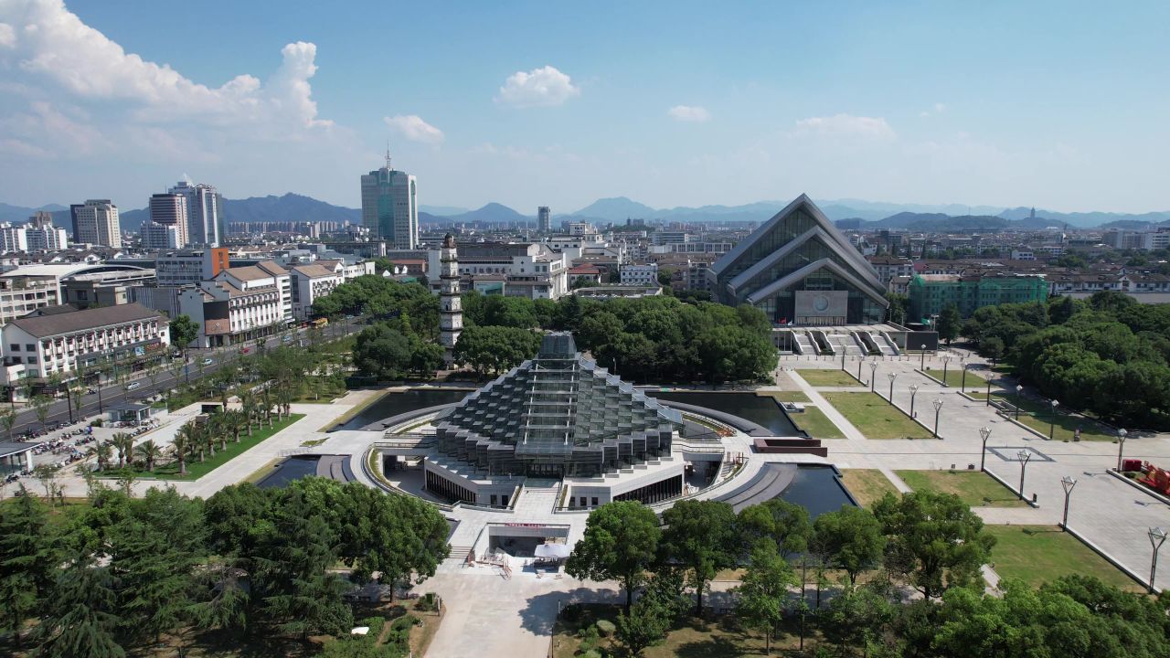 浙江绍兴城市广场航拍