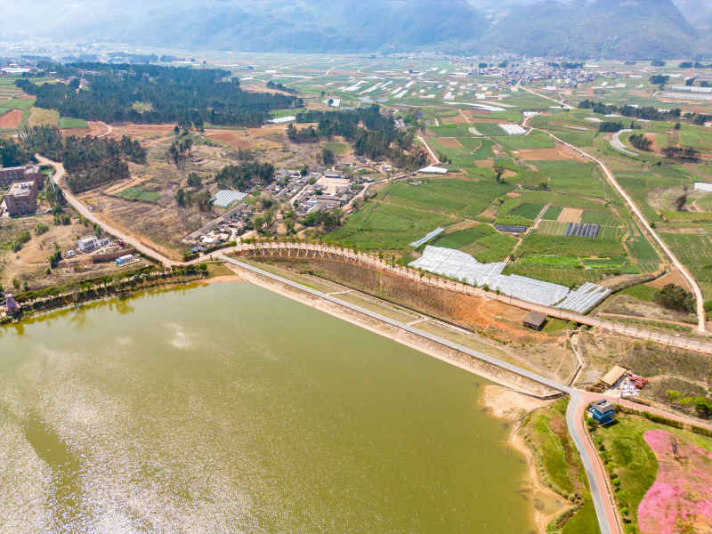 云南红河弥勒东方韵景区航拍 