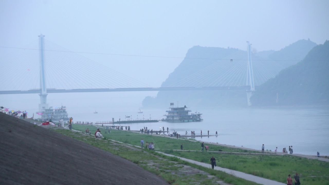 宜昌扫街 18