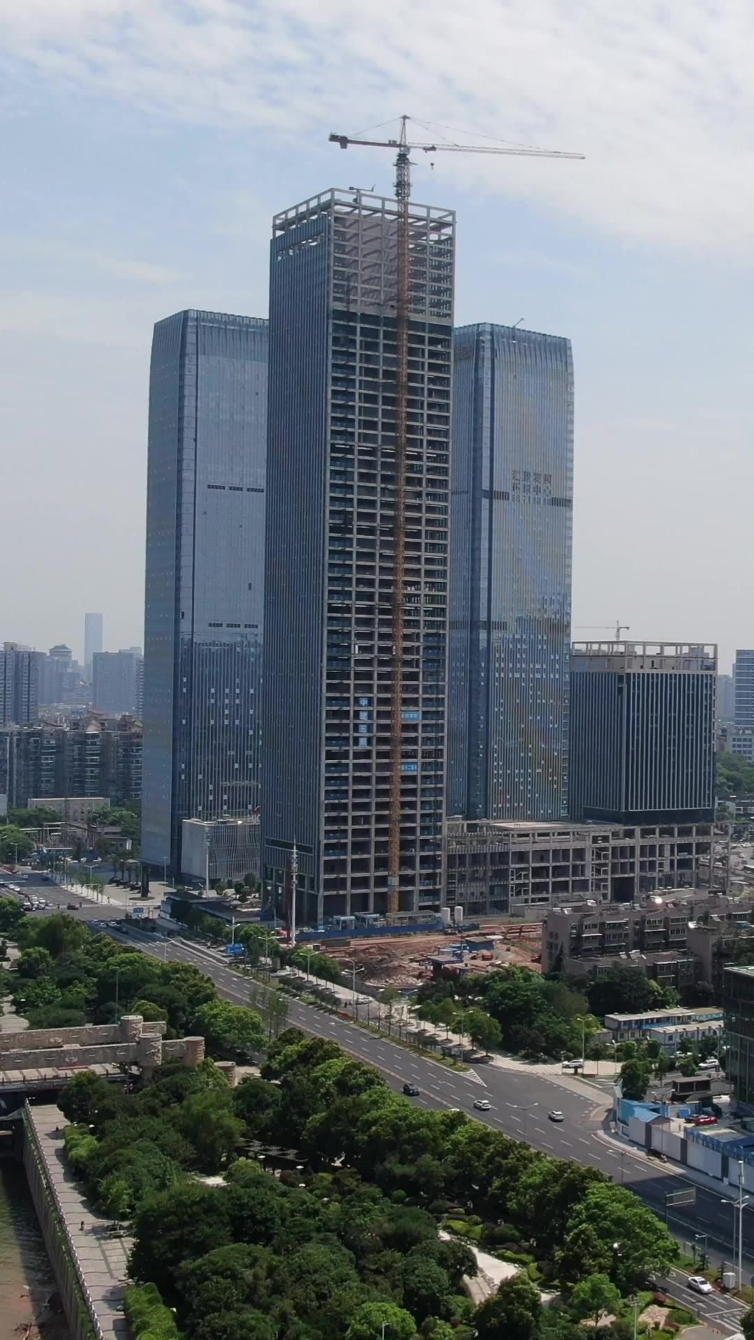 城市航拍湖南长沙湘江CBD竖屏