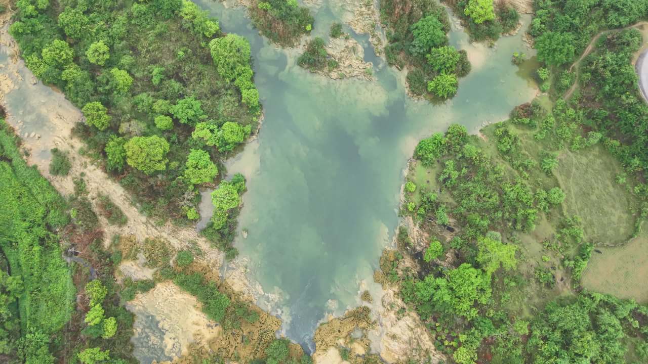 乡村 16