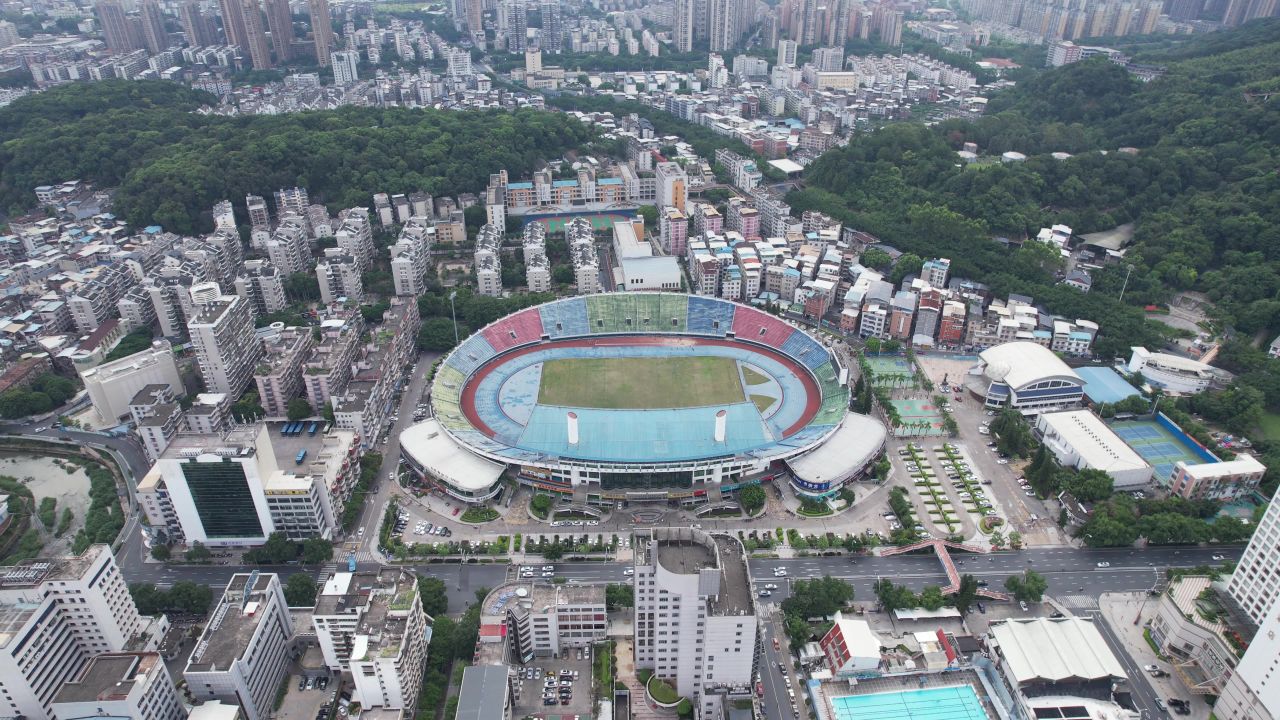 福建龙岩体育中心体育馆航拍